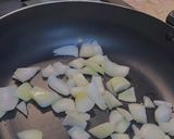 صورة لخطوة 2 من وصفة مكرونه حمراء بالتونه (دايت)