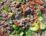 Foto del paso 2 de la receta: EMPANADA DE CARNE PICADA Y VERDURAS 😋🙌🏼😋