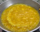 A picture of step 3 of Layered mango lassi.