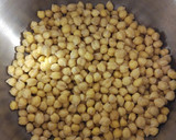 Foto del paso 1 de la receta: Potaje de garbanzos con calabaza y chorizo