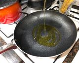 Foto del paso 2 de la receta: Espaguetis con setas champiñones y filete de atún