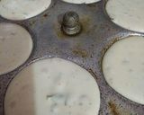 A picture of step 8 of Kanchipuram idli.