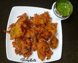 A picture of step 3 of Pumpkin-Onion Fritters.