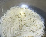 Brokkolis tészta kenyérkockákkal recept fázis 4 fotója