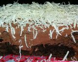 Foto langkah ke 13 dari resep Kue coklat irit,moist dan mudah.