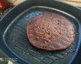 A picture of step 3 of Grilled Banana Chocolate Pan Cake.