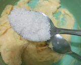 Foto langkah ke 2 dari resep Bola Bola Tape Goreng Crispy.
