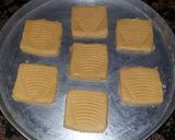 A picture of step 3 of Sooper biscuits.