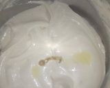 A picture of step 2 of Webbed cake.