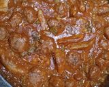 Foto del paso 10 de la receta: Solomillo de cerdo y albóndigas con salsa
