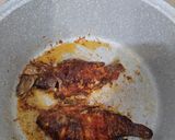 Foto langkah ke 6 dari resep Ayam & Mujair panggang.