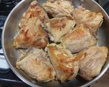 A picture of step 2 of Chicken in Cilantro Cream Sauce.