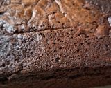 Foto langkah ke 6 dari resep Bolu Coklat Topping Keju.