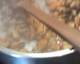 Φωτογραφία βήματος 2 της συνταγής Μύρισε Αιγαίο (μυδοπίλαφο)