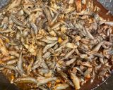 A picture of step 2 of Pepper-Braised Goby Fish with Roe.