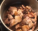 A picture of step 2 of Marinaded pork belly 滷五花肉.
