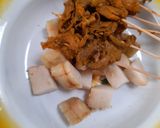 Foto langkah ke 7 dari resep Katupek Sate Kuah Kuning.