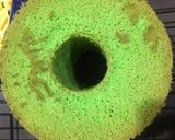 Foto langkah ke 7 dari resep Chiffon Putih Telur - Pandan Keju dan Cream.