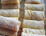 Foto langkah ke 4 dari resep Chinese egg roll.