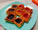 Foto langkah ke 3 dari resep Blueberry strawberry pastry.