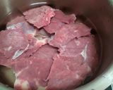 Foto langkah ke 1 dari resep Semur Daging Sapi.