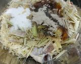 รูปขั้นตอนการทำที่ 2 ของ ปีกไก่หมักตะไคร้ทอดกรอบ