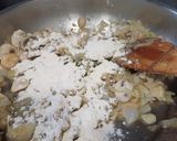 Foto del paso 4 de la receta: Abanico Ibérico en Salsa española al vermut