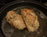 Foto langkah ke 5 dari resep Chicken Cordon Bleu tanpa Ham.