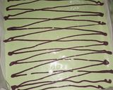 Foto langkah ke 4 dari resep Bolu Gulung Batik Pandan Isi Selai Nanas dan Goldenfil Tiramisu.