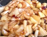 Foto del passaggio 5 della ricetta Crostatine di mele e sorbe