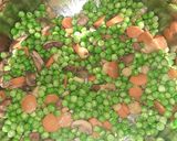 Anyukám zöldborsós gombalevese 🥰 recept fázis 1 fotója