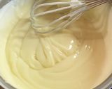 Foto del paso 7 de la receta: Tarta de leche merengada y galletas (sin horno)
