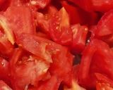 Foto del paso 1 de la receta: Xihongshi Chao Jidan, Huevos revueltos con Tomate al estilo Chino (西红柿炒鸡蛋)
