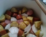 A picture of step 6 of Sauerkraut and polish kielbasa.