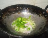 A picture of step 1 of Fried rice.