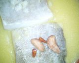 Foto del paso 3 de la receta Lomos de Bacalao a Baja Temperatura en Crema de Cúrcuma y Trufa en Salsa de P.X. y Pil Pil
