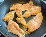 Une image de l'étape 3 de Wraps au poulet avec crudités.