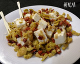Foto del paso 6 de la receta: Tostas de pan de aceite con queso feta marinado
