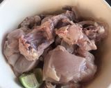 Foto langkah ke 1 dari resep Ayam geprek sambal bawang.