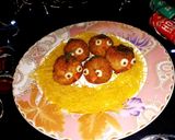 A picture of step 3 of Chicken noodles balls.