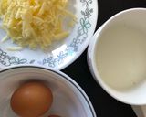 A picture of step 1 of Snappy Cheese Omelette.