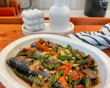 Foto langkah ke 7 dari resep Tumis Ikan Pindang Kecap.