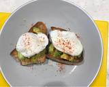 Paprika avocado & poached eggs recipe step 4 photo