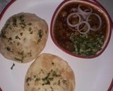 A picture of step 5 of Chole Bhature.