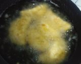 A picture of step 7 of Creamy Chicken Halfmoon Pie.