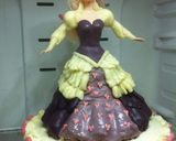 Foto langkah ke 6 dari resep Barbie Cake.