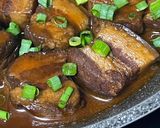 รูปขั้นตอนการทำที่ 3 ของ หมูสามชอต(สูตรพะโล้-น้ำแดง แห้ง)