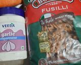 A picture of step 1 of Garlic Mayo Wheat Pasta.