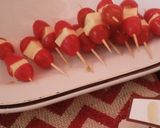 Foto del paso 2 de la receta: Brochette de cherry y queso cuartirolo