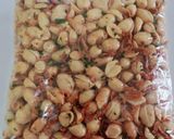 Foto langkah ke 4 dari resep Kacang Tujin/Kacang Bawang Khas Padang.
